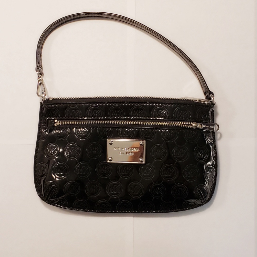 Small Shiny Black Michael Kors Purse